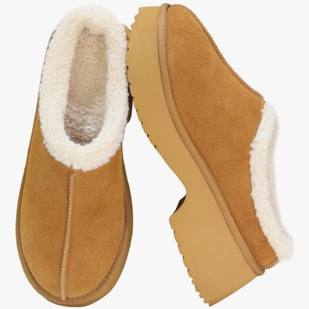 NIB Tan Genuine Suede Leather Women's Clogs Mules Shearling 8.5 New Heights 😀